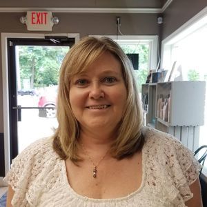 Meet your Posher, Carolyn